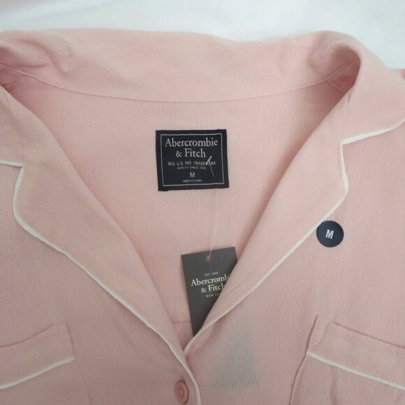 NWT Abercrombie Size Medium Pink Button Down Shirt Crop Top - Picture 6 of 6